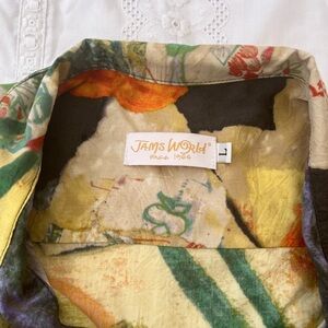 Jams World Size L, chest approx 38”, in really great condition